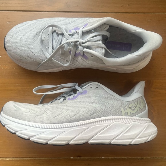 Hoka One One Shoes - Hoka One One Women’s Arahi 6 Harbor Mist Silver Running Athletic Sneaker 8.5